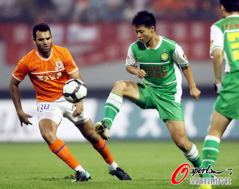 組圖:山東1-0北京 李金羽靈感閃現搶點得手