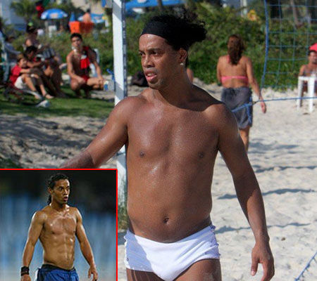 小羅沙灘度假秀6塊腹肌 未參加世界杯卻自律