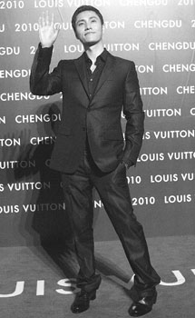 ����Q�����ܶ����Љ������D��