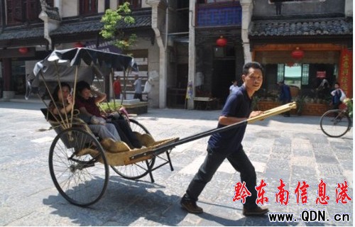 鎮遠出現黃包車 古香古色極受寵(圖)