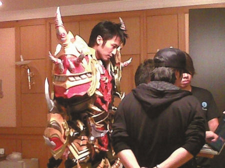 �x���hһ���Ŀڼ��w���� ���������ʽ���w(�D)