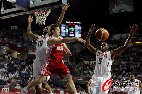 組圖:美國滅俄羅斯進四強 杜蘭特33分創新高