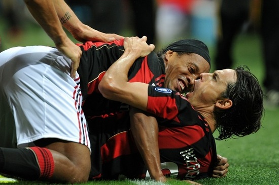 組圖:小羅撲倒因扎吉 皮波被壓身下也很享受