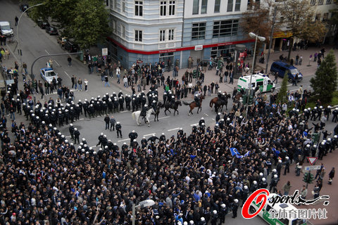 �M�D���h���±��������� 6�����܂�50�˱���