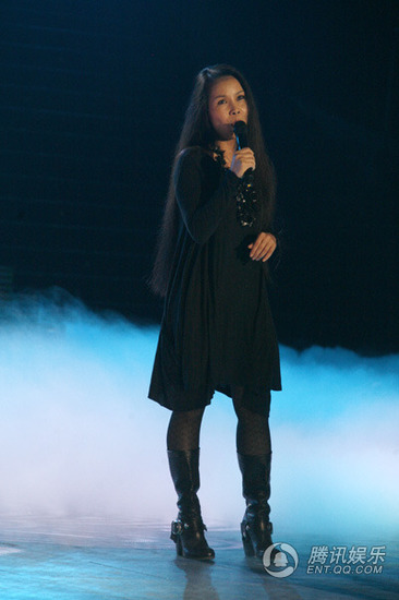 �������_Ļ���󵤻���Ů�����𲡺��׏ͳ�(�D)