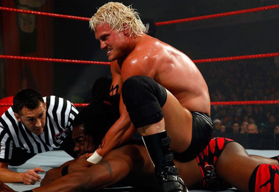 �M�D��WWE��܊֮ҹ���x �������ĺ�������