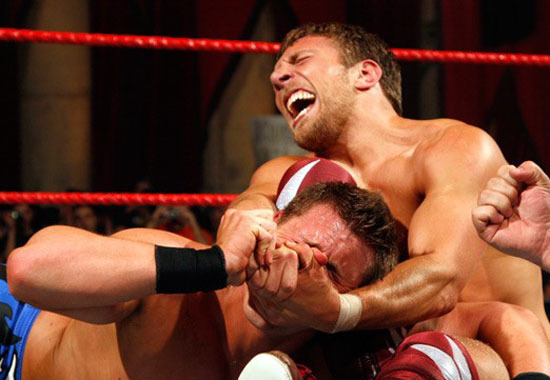 �M�D��WWE��܊֮ҹ���x �������ĺ�������