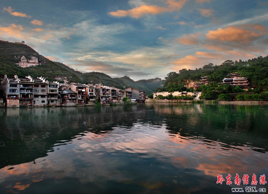 ��h�zӰ��Ʒ���x������