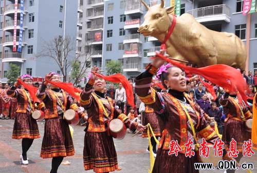 �������g��ˇ������ʯ�Ļ���(�D)