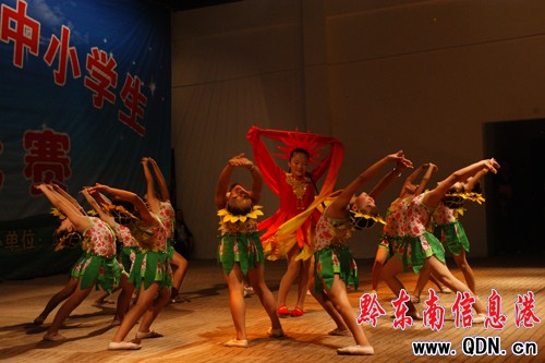 劍河舉行第二屆中小學生藝術(shù)展演賽(圖)