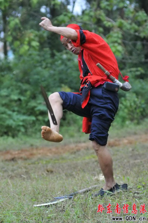 �Ŀ�Y���˼�݃������򣨈D��