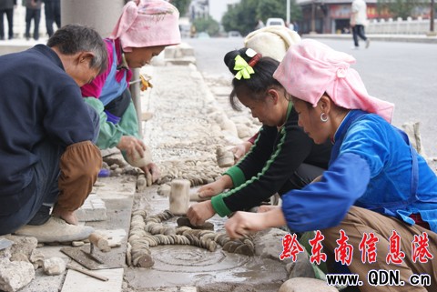雷山發展創意民族文化旅游縣城(圖)