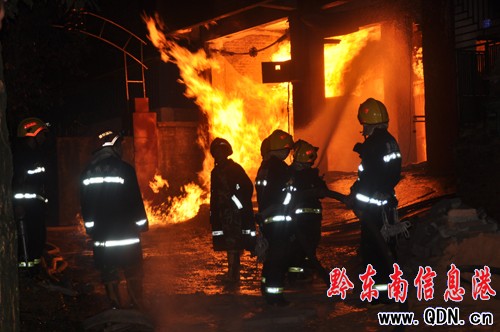 �P��һ��������� �����ٱ��조��·�����(�D)