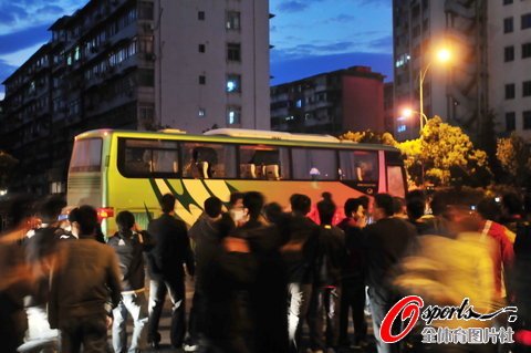 ���ܴ�ͱ��ң���ͽ���F�� ��T�܂��MĘ�rѪ