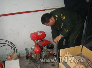 �z���l������C�ӱ��\����r