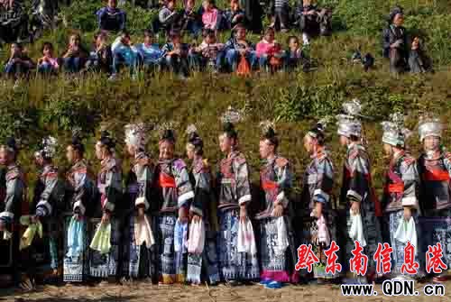 ��կ�h�P(y��ng)���l(xi��ng)�f(w��n)�˹��c���¹�(ji��)���D��