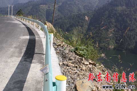 �\����Σ�U��·���˰�ȫ���ϣ��M�D��