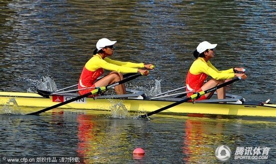賽艇隊連下三冠 中國收獲本屆第100金