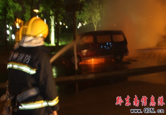 ���܇�賿��ȼ ���_�죨�D��