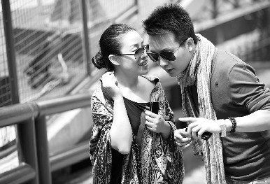 �����cŮ�ѷ�С������ �ɑ��τ����A�H��(�D)