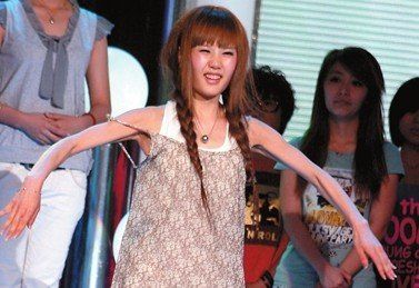 王貝家屬事發后不愿尸檢 中墺整形醫院被指違規