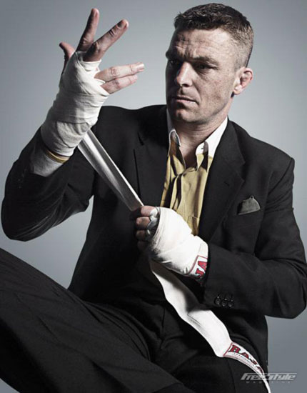 變性泰拳王恐無緣2010中泰大戰(zhàn) 勁敵另有其人