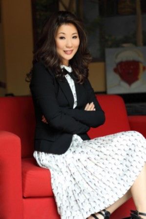 �Ї���λŮ�����M܊���R�] ���Ŀ����Ӣ�ZƬ