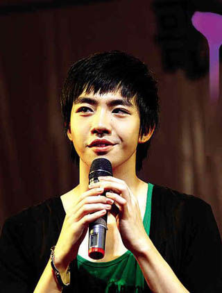 俞灝明已經出院 將缺席湖南衛視跨年晚會(圖)