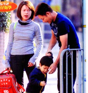 ���x�����J̫̫�ٴΑ��� �ԷQ��Ҫ����Ů����