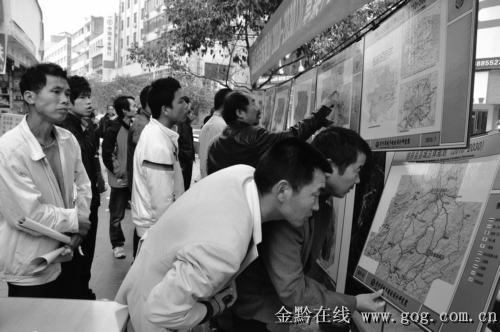 �\��զ��׃ Ⱥ�������h���D��