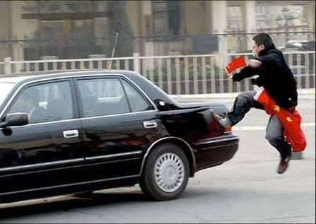 14�qŮ���鷴����ĸُ�I�ձ�܇����