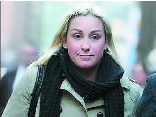 ����ǰˮ���܊�����\��Ů�� ��W�\��������