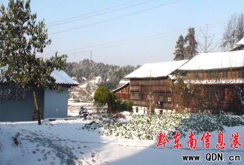 �y�y��կ���������l(xi��ng)���\���hƽ���(zh��n)ѩ��پ�(�D)