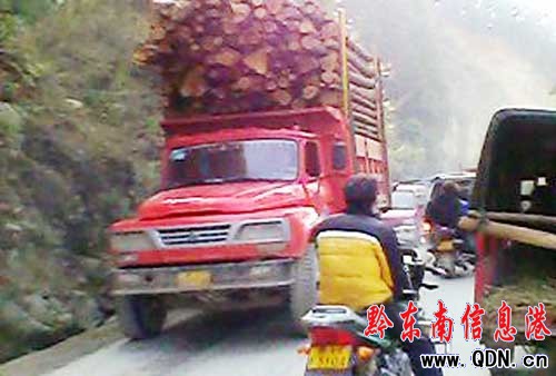 202省道錦屏縣大同段塌方已通車(chē)(圖)