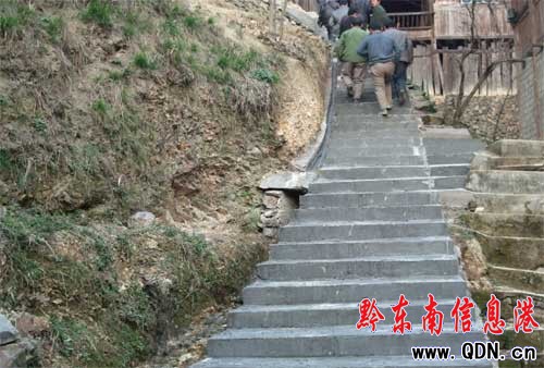 �����(zh��n)��һ��һ�h���(xi��ng)Ŀ���O(sh��)�M(j��n)չ������D��