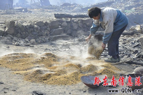 臺江火災事故續:稻谷銀飾被大火吞噬(圖)