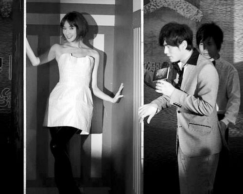 周杰倫春晚搭檔林志玲玩魔術 趙薇領銜開場舞