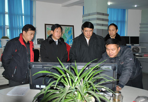 廖少華要求氣象部門在凝凍天氣預報中要更有作為