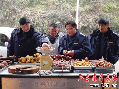 雷山工商局強(qiáng)抓凝凍期間市場監(jiān)管工作(組圖)