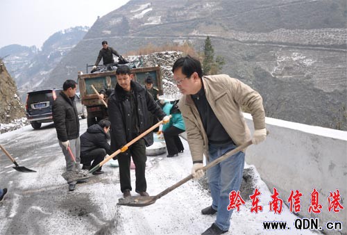 ���ӽ�ͨϵ�y�ˆT��܇�v����ͨ�ܺ��u(�D)