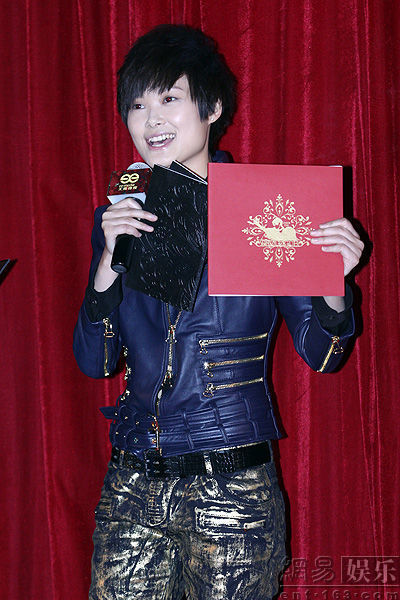 ��������Ӱ��ӳ ������(qi��ng)ٝ����Ů���ܽ܂�