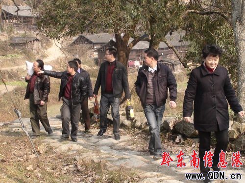 ǭ�|�������f����ϯ��ǭ�嵽�����hο�����yȺ��