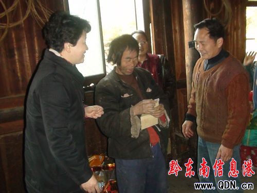 ǭ�|�������f����ϯ��ǭ�嵽�����hο�����yȺ��