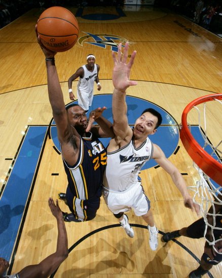 �׽�10���׶��B�m���p ����ܾ�ʿӭ���B��