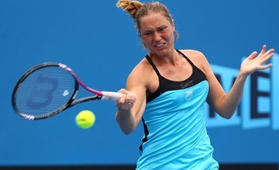 �M�D���펛��С�r(sh��)���ݴ����D(zhu��n) �M(j��n)�ľW(w��ng)Ů�δ�݆