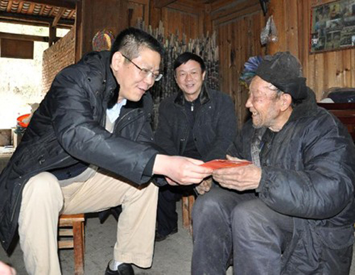 孫登峰副州長深入從江開展慰問活動(組圖)