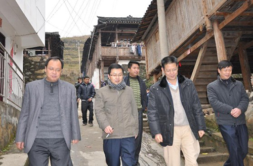 孫登峰副州長深入從江開展慰問活動(組圖)