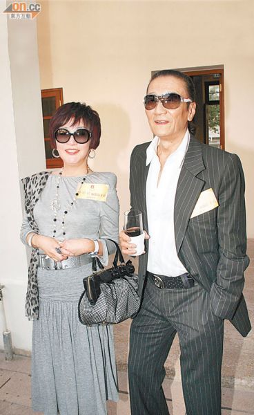 ����֥������Ů ���ã�ϱ�D�ĵ�һ�򶼺ܺ�