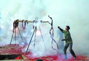 ȫ������32С�r�Ȱl��5945����(�D)