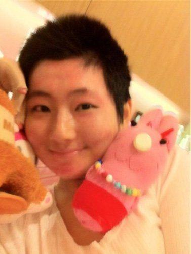 Selina����������w�԰l�CElla����Ę�ü�(�D)